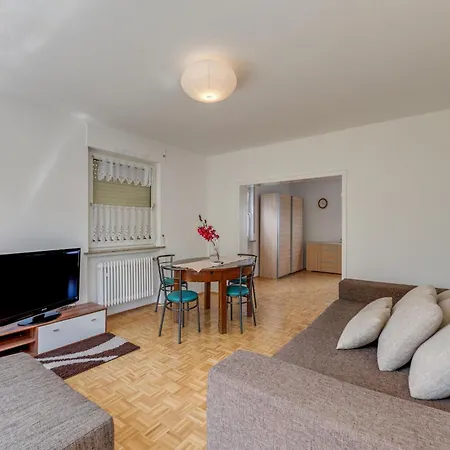 Nature Escape In Apartment Fuldabruck